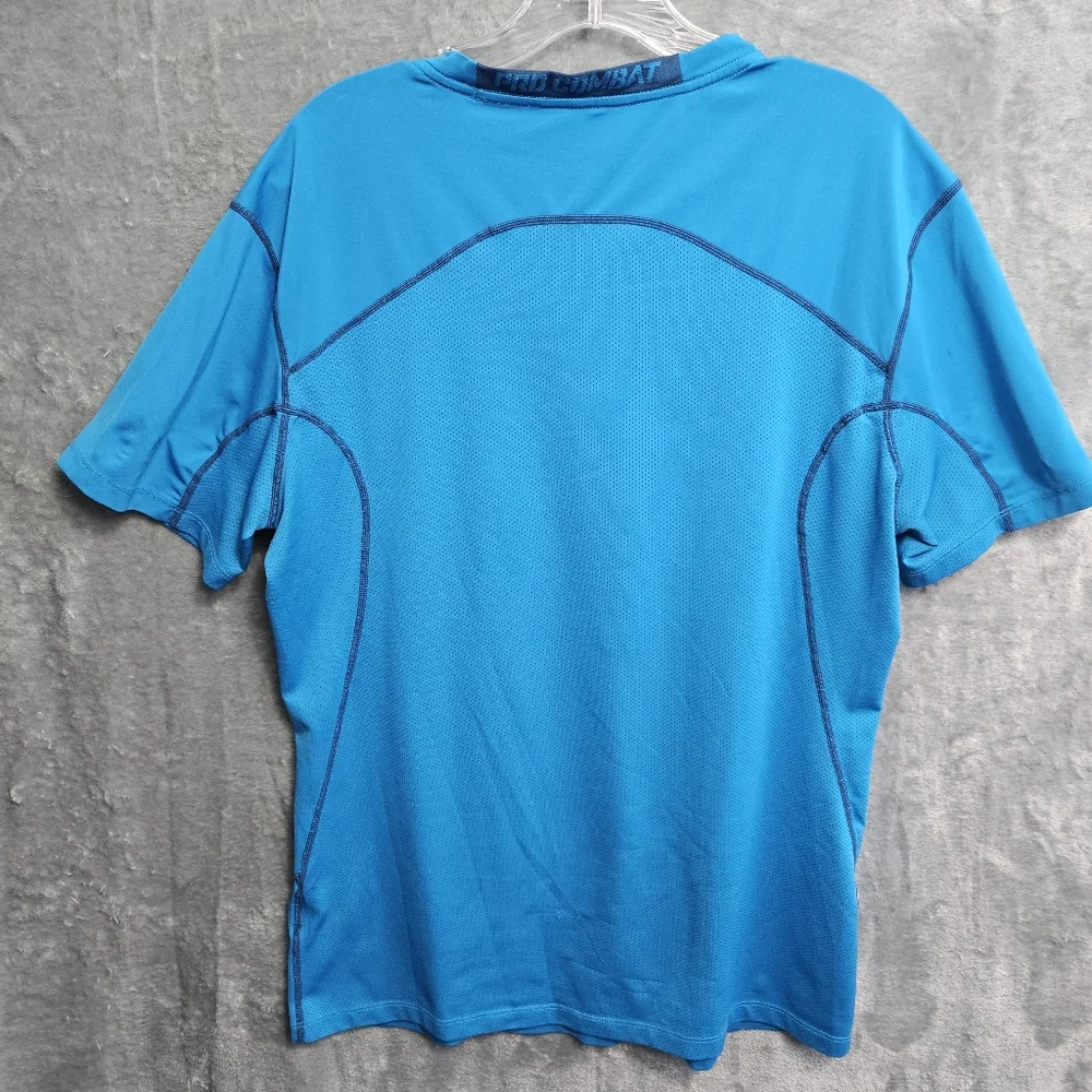 Nike pro Combat fitted sz Lg Blue Athletic T-Shirt
